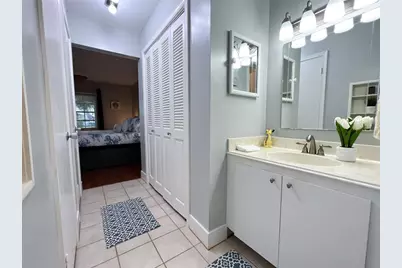 6239  Bay Club Dr, Unit #1, Fort Lauderdale, FL 33308 - Photo 11