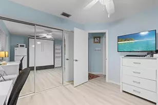 3351 Emerald Oaks Dr, Hollywood, FL 33021 - Photo 33