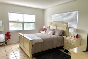 2555 NE 11th St, Fort Lauderdale, FL 33304 - Photo 11