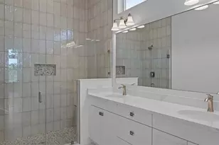 423 SE Via Sangro, Port Saint Lucie, FL 34952 - Photo 31