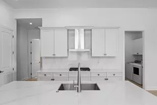 423 SE Via Sangro, Port Saint Lucie, FL 34952 - Photo 13