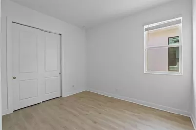 423 SE Via Sangro, Port Saint Lucie, FL 34952 - Photo 13