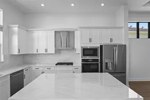 419 SE Via Sangro, Port Saint Lucie, FL 34952 - Photo 9