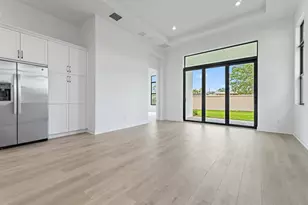 308 SE Via Sangro, Port Saint Lucie, FL 34952 - Photo 9