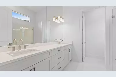 228 SE Via Sangro, Port Saint Lucie, FL 34952 - Photo 11