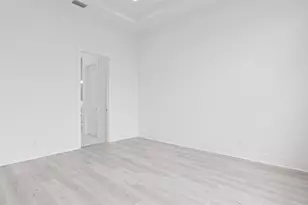 233 SE Via Sangro, Port Saint Lucie, FL 34952 - Photo 7