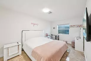 600 SE 5th Ct, Pompano Beach, FL 33060 - Photo 13