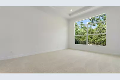 204 SE Via Sangro, Port Saint Lucie, FL 34952 - Photo 7