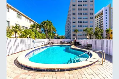 2555 NE 11th St, Unit #402, Fort Lauderdale, FL 33304 - Photo 3