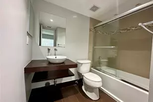 9948 Twin Lakes Dr, Coral Springs, FL 33071 - Photo 11