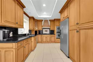 1973 Coral Gardens Dr, Wilton Manors, FL 33306 - Photo 11