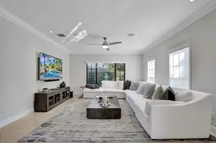 73 Nurmi Dr, Fort Lauderdale, FL 33301 - Photo 9