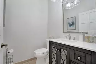 73 Nurmi Dr, Fort Lauderdale, FL 33301 - Photo 17