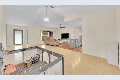 6411 NW 89th Ave, Tamarac, FL 33321 - Photo 7