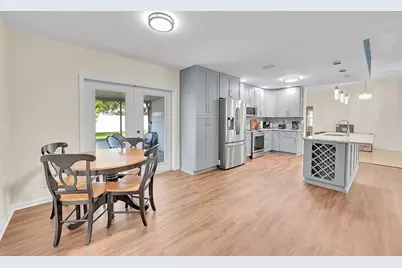 6411 NW 89th Ave, Tamarac, FL 33321 - Photo 5