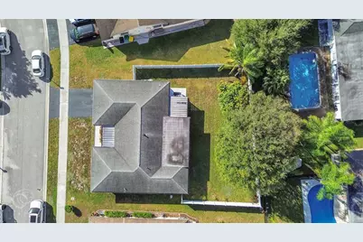 6411 NW 89th Ave, Tamarac, FL 33321 - Photo 35