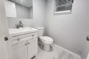 485 N Pine Island Rd, Fort Lauderdale, FL 33324 - Photo 11