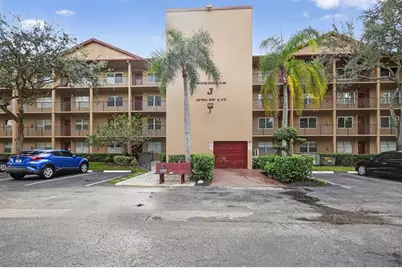12750 SW 4th Ct, Unit #307J, Pembroke Pines, FL 33027 - Photo 5