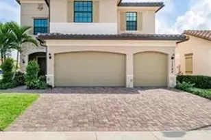 11795 Waterway Cir, Parkland, FL 33076 - Photo 21
