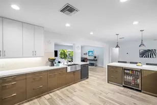 255 Imperial Ln, Lauderdale by the Sea, FL 33308 - Photo 17