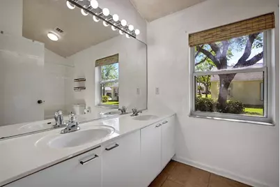 10890  Sea Hibiscus Ln, Unit #10890, Tamarac, FL 33321 - Photo 21