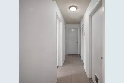 10890  Sea Hibiscus Ln, Unit #10890, Tamarac, FL 33321 - Photo 23