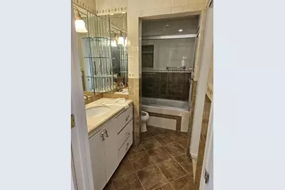 8851 NW 119th St, Unit #1106-1, Hialeah, FL 33018 - Photo 5