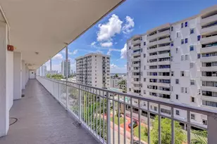 1300 Lincoln Rd, Miami Beach, FL 33139 - Photo 23