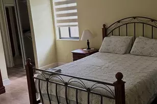 2925 Azalea Dr, Hollywood, FL 33026 - Photo 7