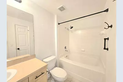 533 NE 3rd Ave, Unit #447, Fort Lauderdale, FL 33301 - Photo 21