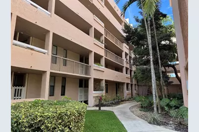 6800  Cypress Rd, Unit #102, Plantation, FL 33317 - Photo 1