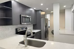 6800 Cypress Rd, Plantation, FL 33317 - Photo 7