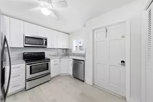 1450 N Riverside Dr, Pompano Beach, FL 33062 - Photo 17