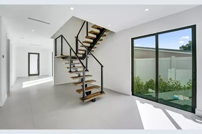 1525 NE 15th Ave, Fort Lauderdale, FL 33304 - Photo 9