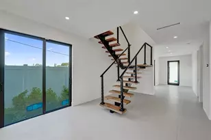 1527 NE 15th Ave, Fort Lauderdale, FL 33304 - Photo 9