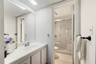 2314 S Cypress Bend Dr, Pompano Beach, FL 33069 - Photo 17