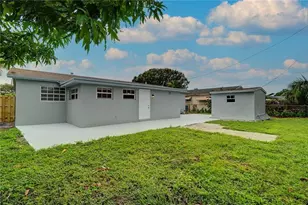6711 NW 8th St, Margate, FL 33063 - Photo 23