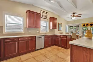 720 NE 17th Te, Fort Lauderdale, FL 33304 - Photo 11