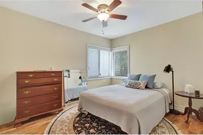 720 NE 17th Te, Fort Lauderdale, FL 33304 - Photo 5