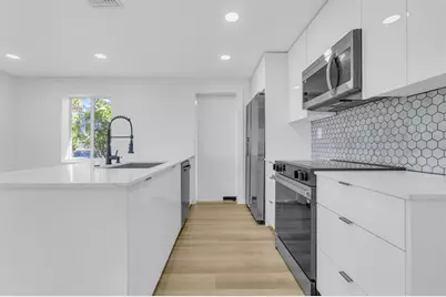 1170 NW 59th St, Miami, FL 33127 - Photo 5