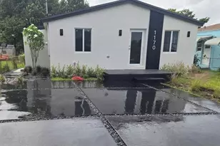 1170 NW 59th St, Miami, FL 33127 - Photo 3