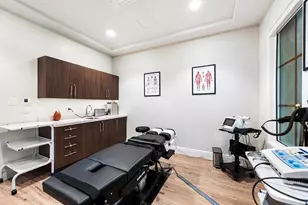 8100 Emerald Ave, Parkland, FL 33076 - Photo 81