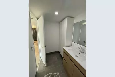 550  Bayshore Dr, Unit #411, Fort Lauderdale, FL 33304 - Photo 15