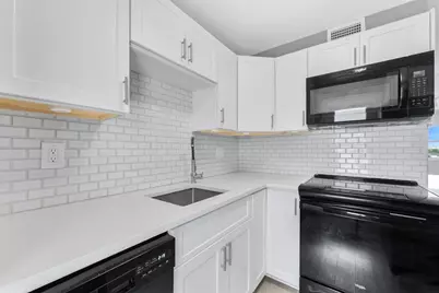 2555 NE 11th St, Unit #708, Fort Lauderdale, FL 33304 - Photo 3