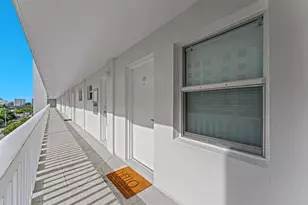 2555 NE 11th St, Fort Lauderdale, FL 33304 - Photo 15