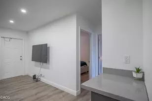 19 NE 16th St, Fort Lauderdale, FL 33304 - Photo 7