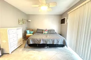 377 Tilford R, Deerfield Beach, FL 33442 - Photo 9