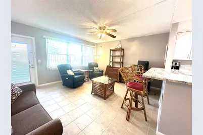 377  Tilford R, Unit #377, Deerfield Beach, FL 33442 - Photo 5