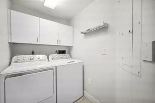 301 N Birch Rd, Fort Lauderdale, FL 33304 - Photo 11