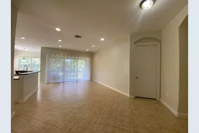 8203 NW 128th Ln, Unit #18-D, Parkland, FL 33076 - Photo 7